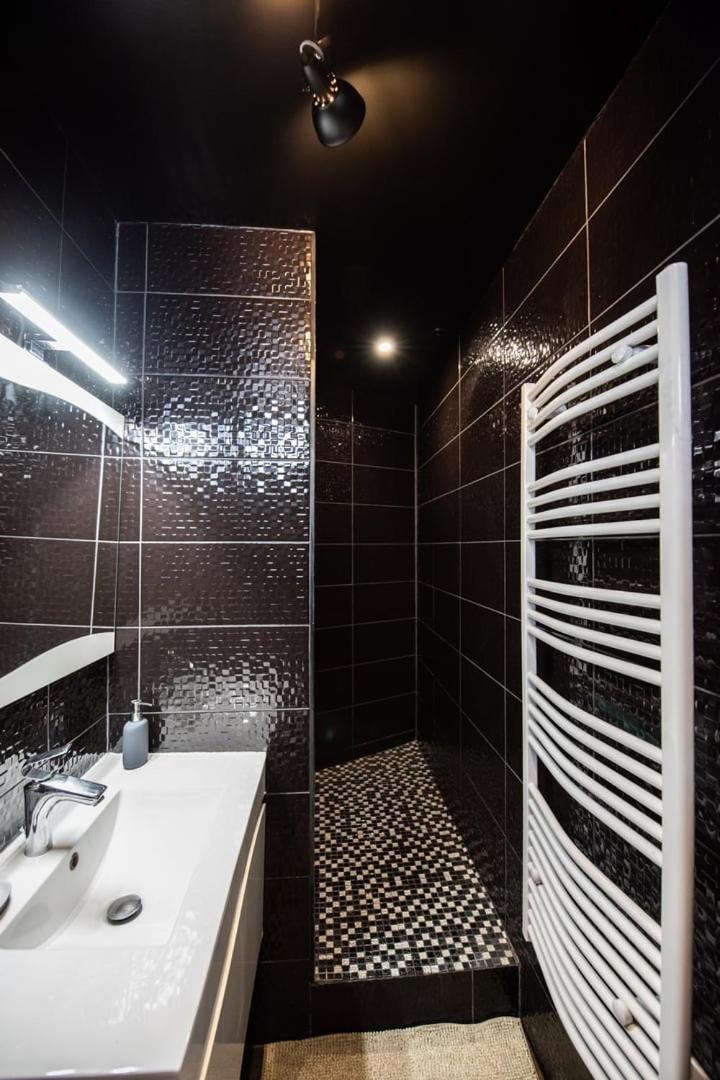 Maison Triplex Jj - Ecrin Verdoyant Au Coeur De Lione Esterno foto