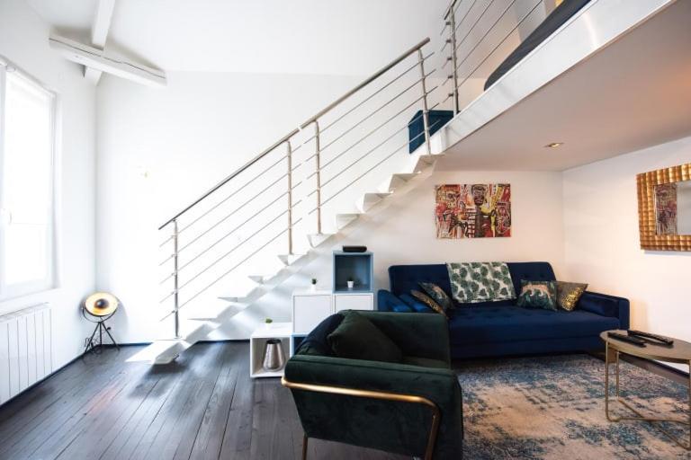 Maison Triplex Jj - Ecrin Verdoyant Au Coeur De Lione Esterno foto